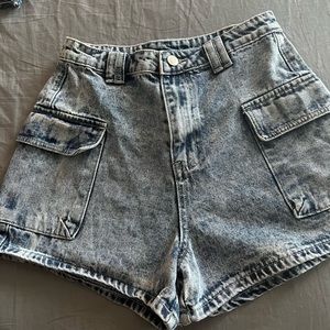 Sheen high waisted shorts size extra small